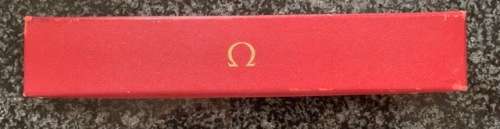 OMEGA LADIES WATCH VINTAGE IN FINE WORKING ORDER WIND-UP LEATHER STRAP
