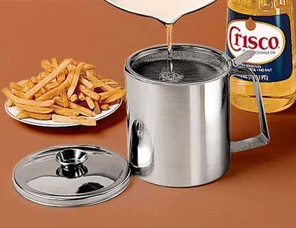 Oil Strainer Pot (removes impurities and stores oils)