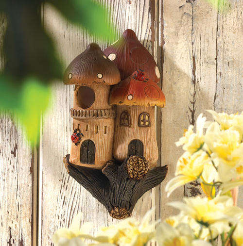 ** Read B4 Bidding ** Mushroom Castle Birdhouse