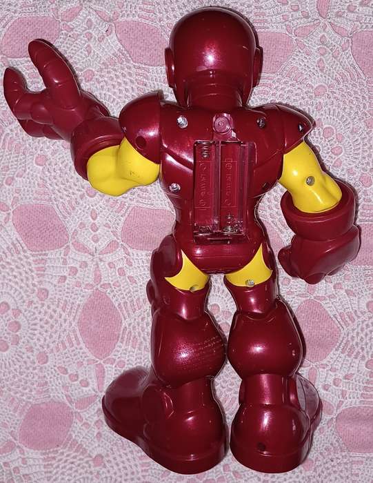 Hasbro Marvel Iron Man Action Figure Super Hero Squad