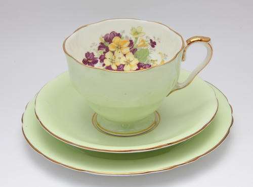 Aynsley green with violets fine bone china tea trio