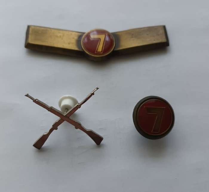 AWB - Rank badges & Proficiency Badge (Wenkommando??)