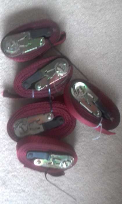 Ratchet straps