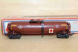 LIMA 302917 South African Railways XPD Tanker Wagon HO Scale