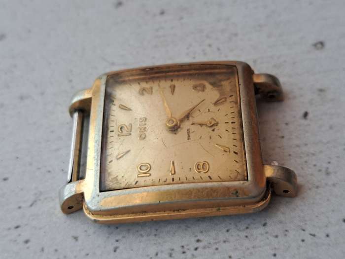 Broken Oris Tank Watch (R1 Auction)