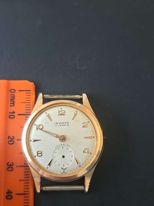 Broken Invicta Watch (Not running)
