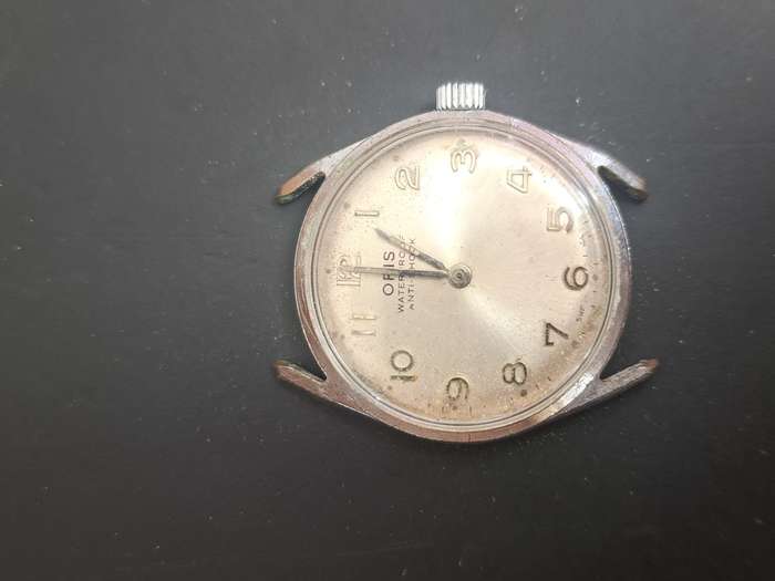 Broken Oris Watch(Not Working)