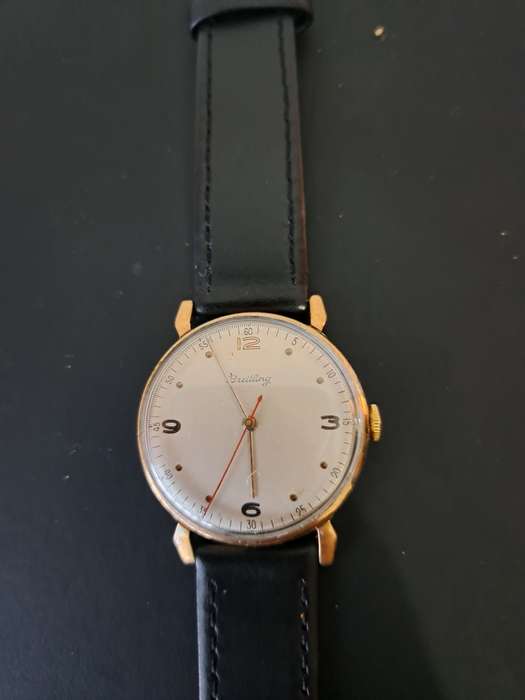 Old Breitling Watch (Losing Time)