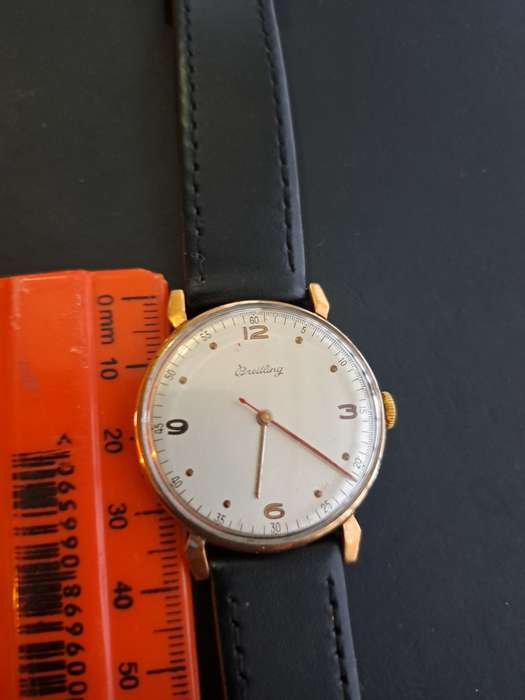 Old Breitling Watch (Losing Time)