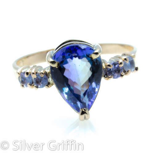 *2.84 tcw 100% Natural Tanzanite Ring  9ct Solid  Gold.