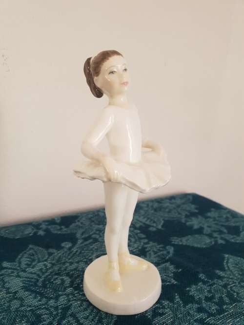 Royal Doulton x 3 Figurines Lot