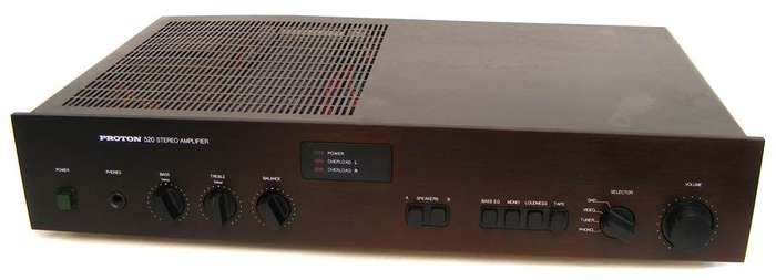 Vintage PROTON (NAD) stereo amplifier - very good and working condition - Made by NAD factory