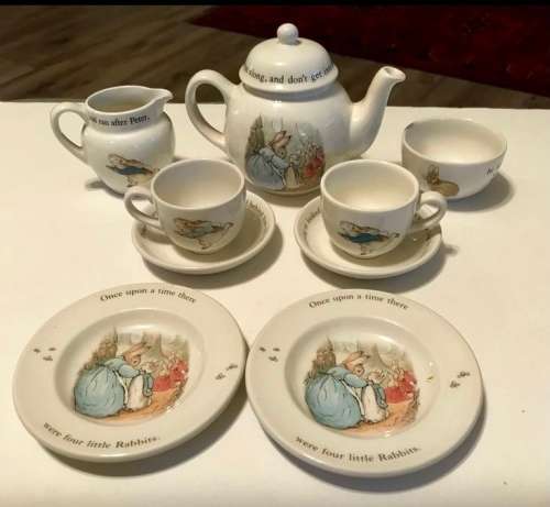 Vintage Tea set `Peter Rabbit` from Wedgewood 10 pieces, great collectible.