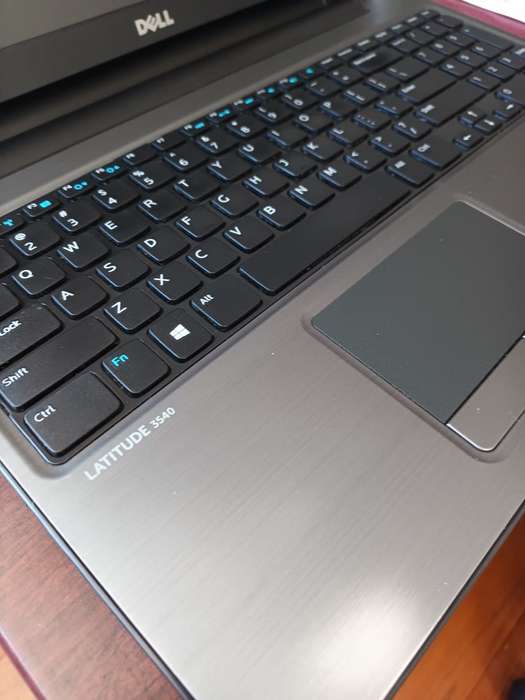 Dell Latitude 3540 i5 4th gen , 256gb SSD , 8GB ram , Win 10 pro, Office