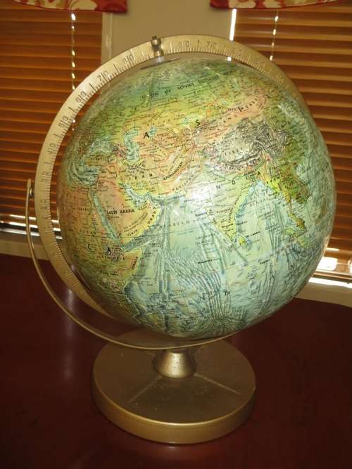 LARGE VINTAGE REPLOGLE 12INCH DIAMETER WORLD OCEAN SERIES GLOBE, USA