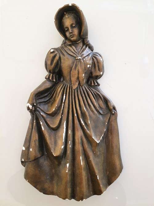 Voortrekker Chalkware woman/girl wall decor figurine