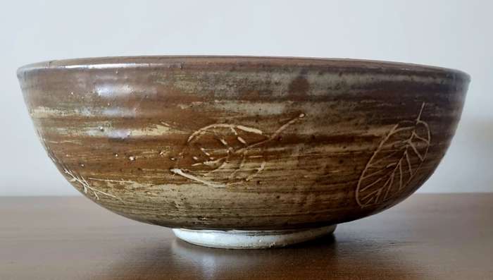 Famous SA Artist Thijs Nel Large pottery bowl (Dated 2003)