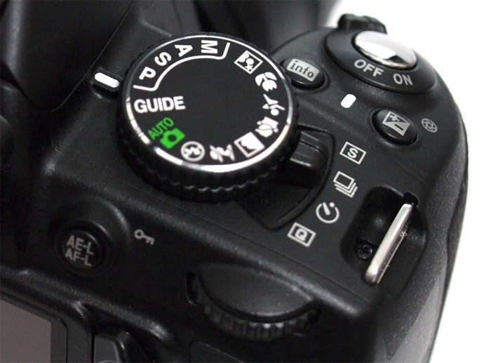 NIKON D3100 DSLR CAMERA BODY - 14.2 Megapixels