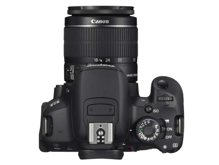 CANON 650D Digital SLR CAMERA with Canon 18-55mm Mark III Lens (18 Megapixels) DSLR Camera Kit