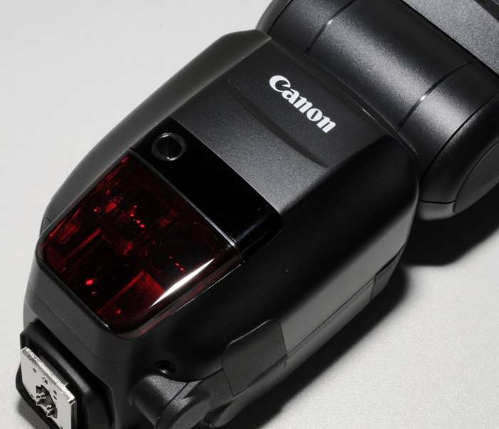 Canon Speedlite 600EX-RT Flash for Canon Cameras      ** R1 NO RESERVE **