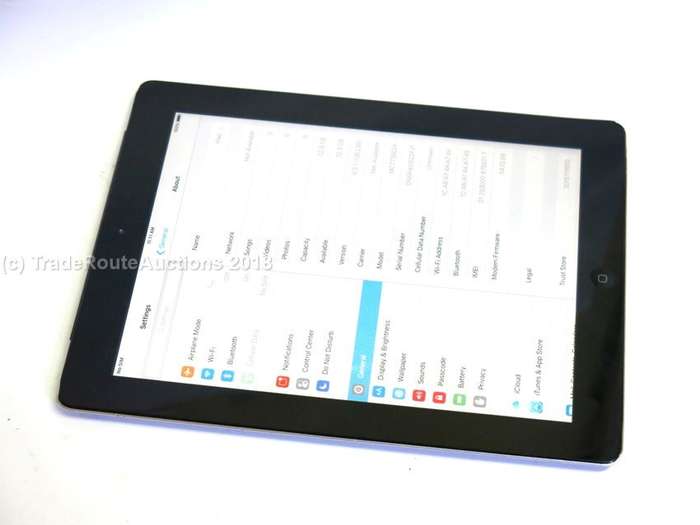 IPAD 2 | 3G | 16GB | WiFi | BLACK | GENUINE APPLE *** IPAD2 3G WIFI *** MC773SO/A