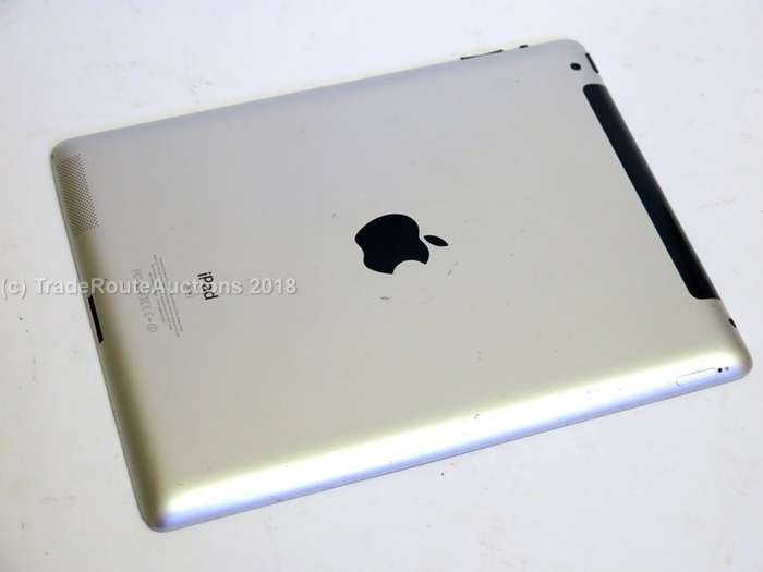 IPAD 2 | 3G | 16GB | WiFi | BLACK | GENUINE APPLE *** IPAD2 3G WIFI *** MC773SO/A