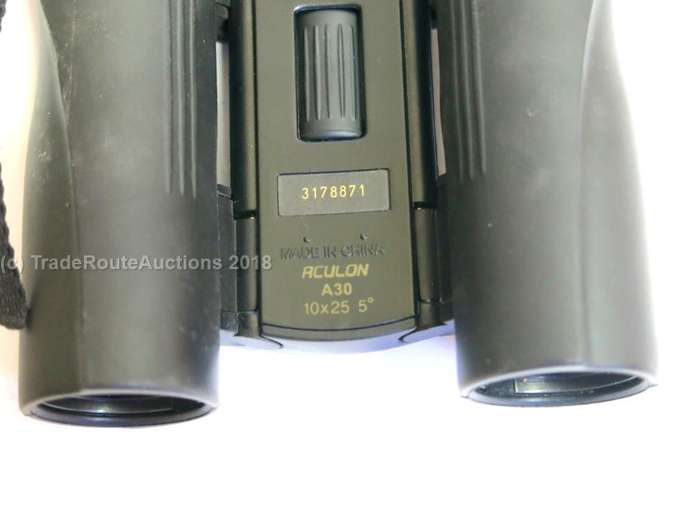 NIKON ACULON  FOLDABLE BINOCULAR 10X25