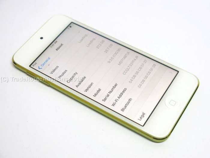 Apple iPod Touch | WHITE/GREEN | 32GB | 5th Generation | A1421 | MD714FD/A | RETINA DISPLAY