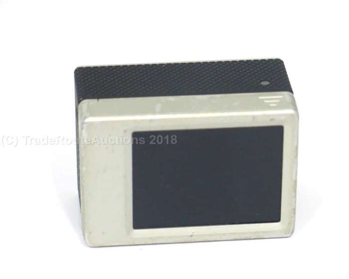 GOPRO HERO 3  CHDHN-301 [SILVER EDITION] Captures HD Video + LCD Attachment