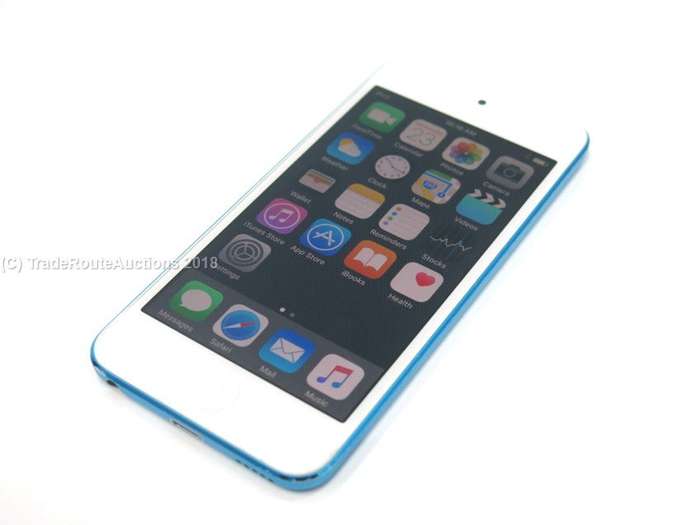 Apple iPod Touch | BLUE | 64GB | 5th Generation | A1421 | MD718BT/A | RETINA DISPLAY
