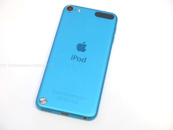 Apple iPod Touch | WHITE/BLUE | 16GB | 5th Generation | A1421 | MGG32BT/A | RETINA DISPLAY