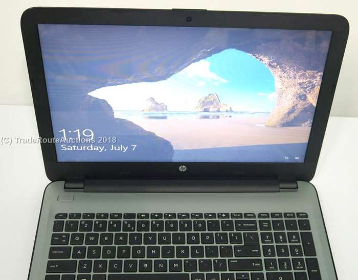 HP Pavilion TPN-C125 15.6" NOTEBOOK | CORE i5 7200U @ 2.5GHZ 7th Gen | 4GB RAM | 1TB HDD - PLZ READ