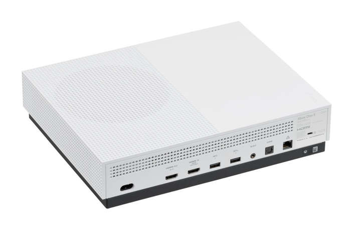 XBOX One S Console (WHITE) Model 1681 1TB + 1 Controller