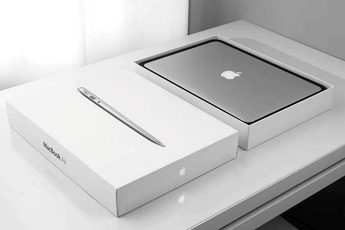 Apple MacBook Air 13.3-inch | Core i5 1.8GHz | 4GB DDR3 | 128GB SSD FLASH - MACBOOK AIR 13 INCH