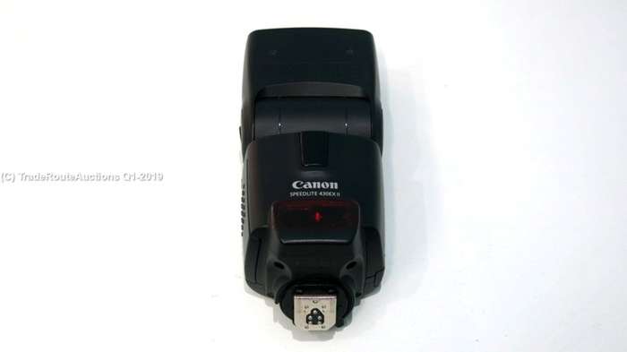 Canon Speedlite 430EX II Flash for Canon EOS DIGITAL SLR Cameras *** BARGAIN ** Fits all CANON DSLRs