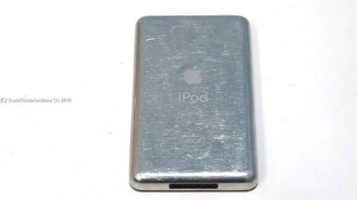 Apple IPod Classic - 6th Generation  BLACK 80GB [ MB147LL ]