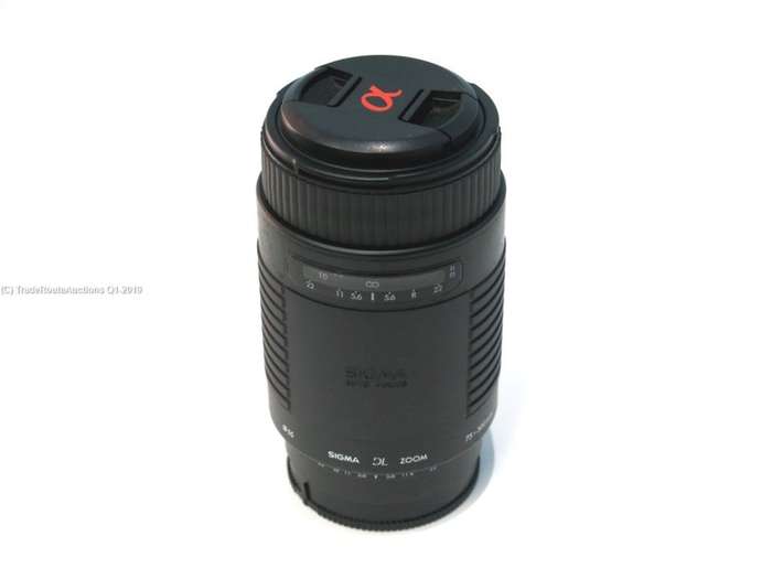 Sigma AF DL Zoom 75-300mm f/4-5.6 for SONY Cameras