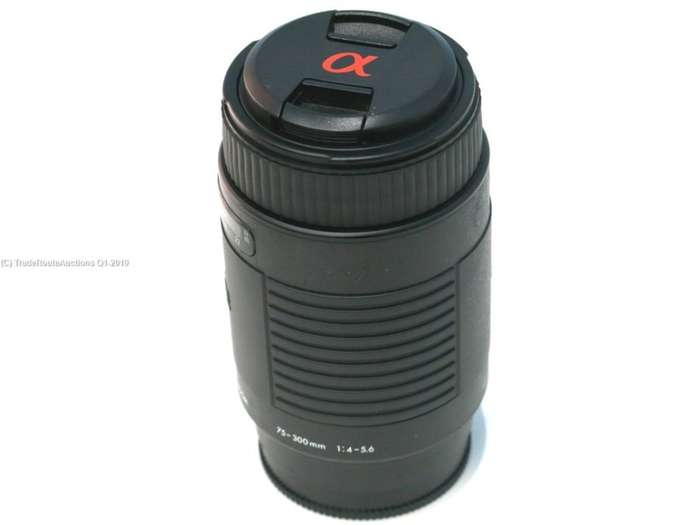 Sigma AF DL Zoom 75-300mm f/4-5.6 for SONY Cameras