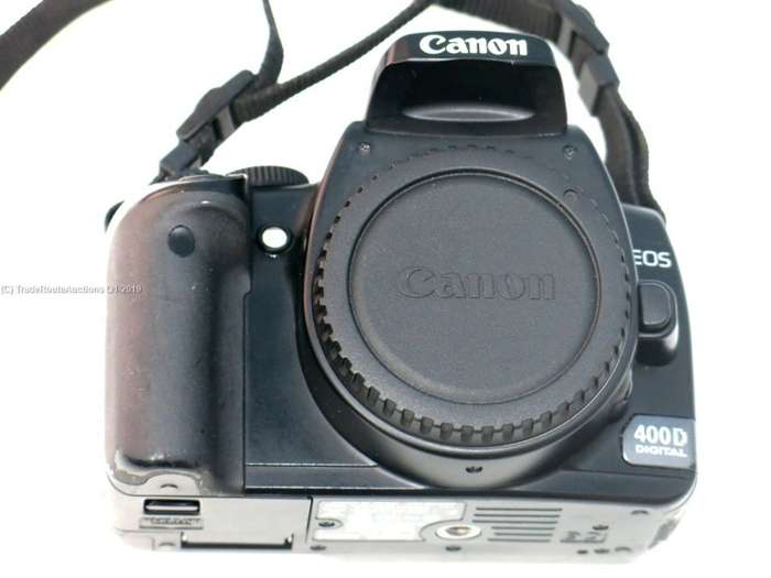 Canon EOS 400D Digital SLR camera 10.1 Megapixels BODY ONLY