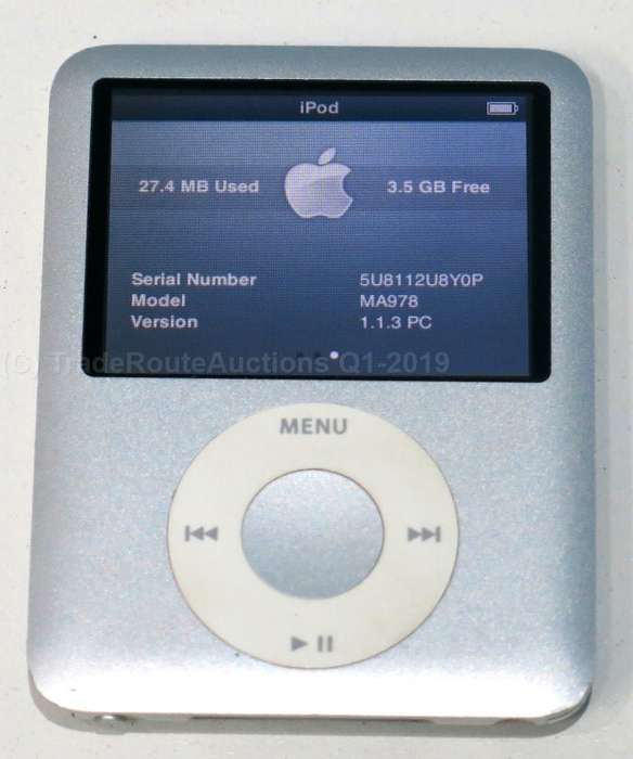 Apple iPod Nano | Silver | 4GB | 3rd Generation | MA978