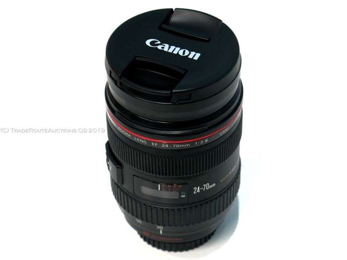 Canon EF 24-70mm f/2.8 L USM Zoom Lens for Canon FULL FRAME DSLR Cameras