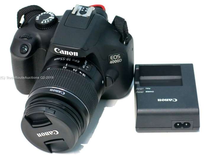 Canon 4000D DSLR Camera and EF-S 18-55 mm f/3.5-5.6 III Lens Kit