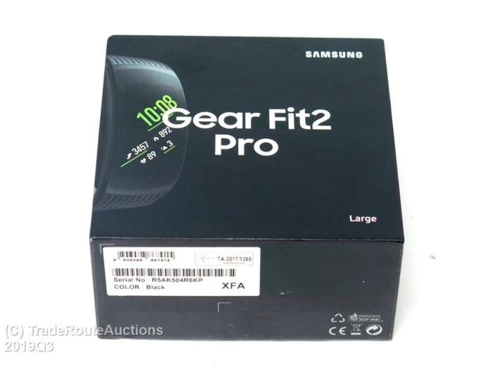 BOXED / BLACK / LARGE - Samsung Gear Fit2 Pro Fitness Tracker Large SM-R365 GPS Sports Band