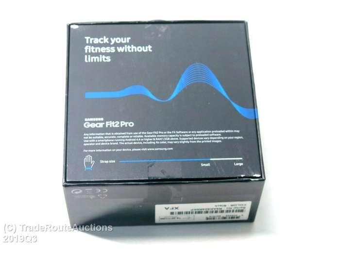 BOXED / BLACK / LARGE - Samsung Gear Fit2 Pro Fitness Tracker Large SM-R365 GPS Sports Band