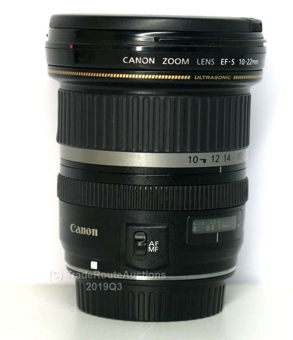 R 11,000 VALUE ** Canon EFS 10-22mm ULTRASONIC Ultra Wide-Angle Zoom Lens for Canon DSLR cameras