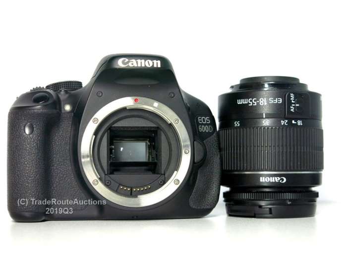 Canon EOS 600D DSLR CAMERA with Canon 18-55 Lens Camera Kit