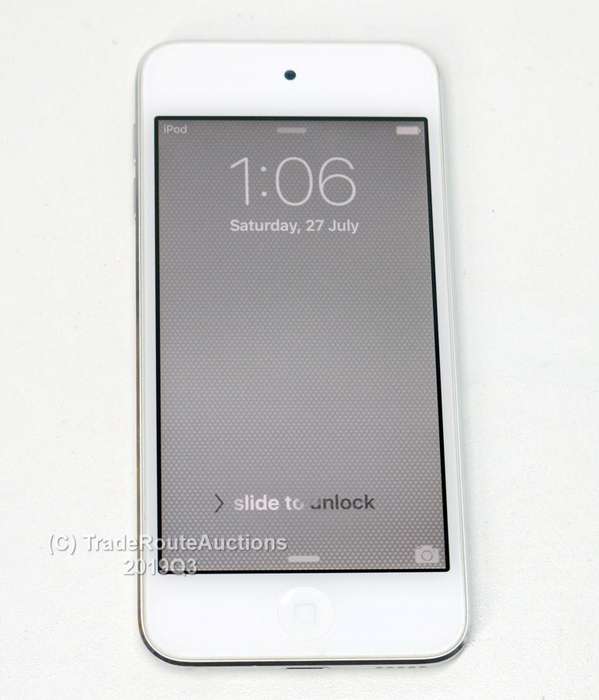 APPLE iPod Touch | MD721BT/A | 64GB SILVER | A1421 | 5TH GEN