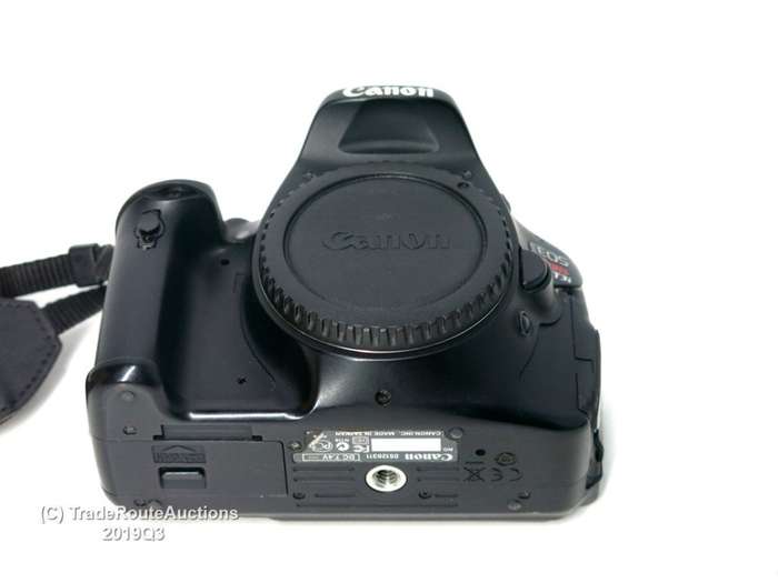 Please read - Canon EOS REBEL T3i (600D Equivalent) Digital SLR CAMERA BODY