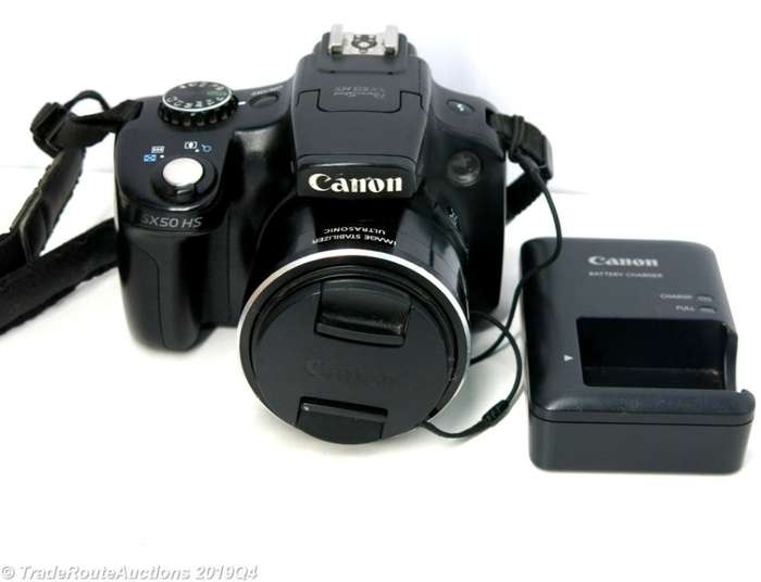 Canon PowerShot SX50 HS 24-1200mm IMAGE STABILIZER Lens - WORLD'S FIRST COMPACT 50X ZOOM