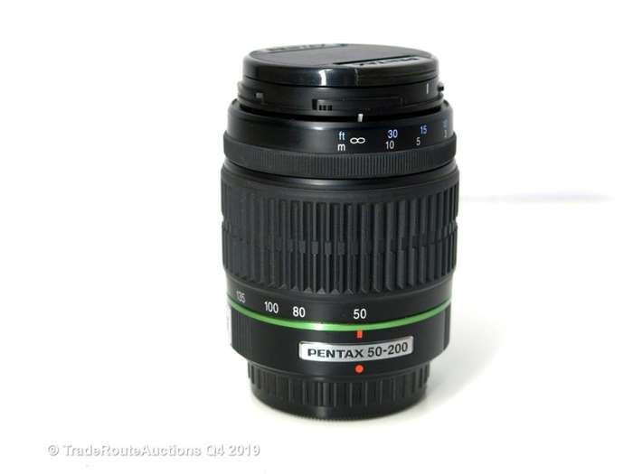 Pentax smc PENTAX DA 50-200mm F4-5.6 ED Lens for PENTAX DSLR CAMERAS